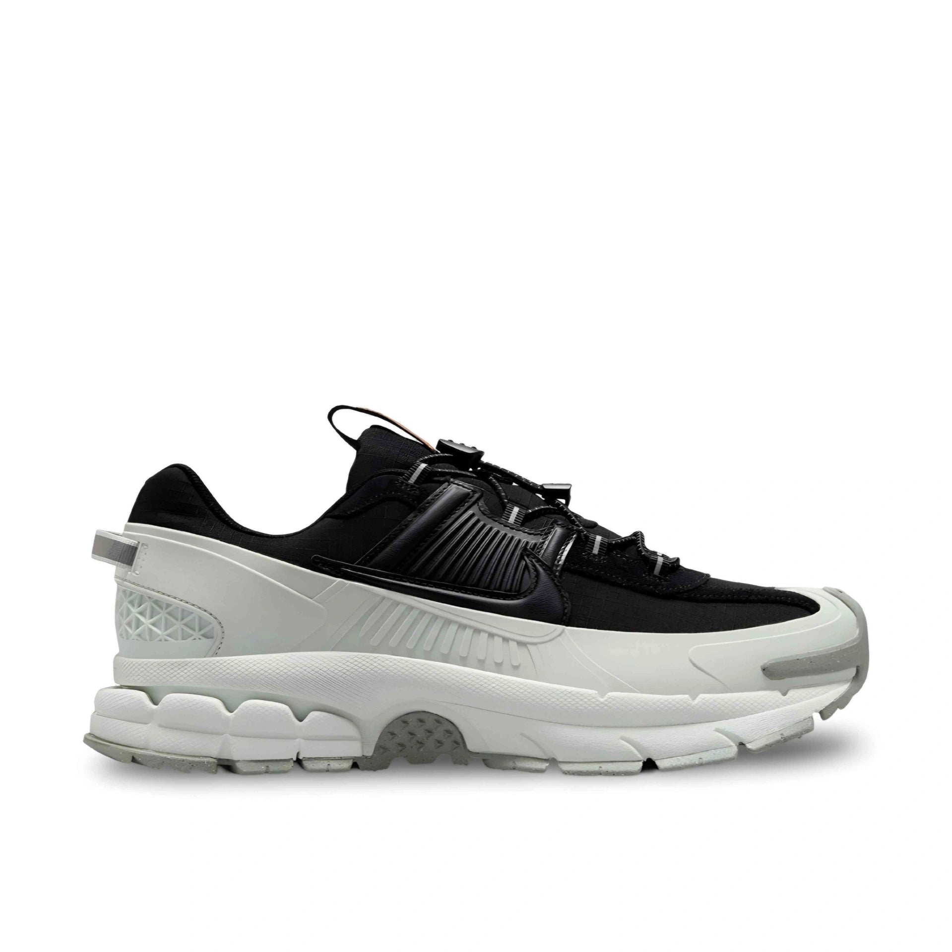 Nike Zoom Vomero Roam Winterized 