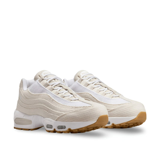 Nike Air Max 95 x Levi’s “Sail”