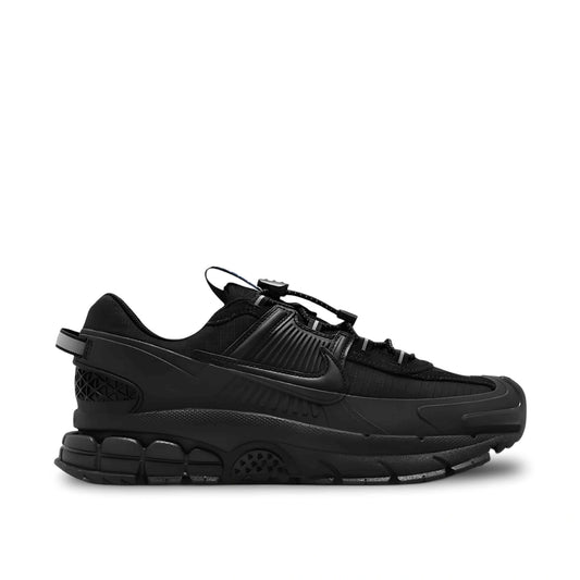 Nike Zoom Vomero Roam Winterized "Black"