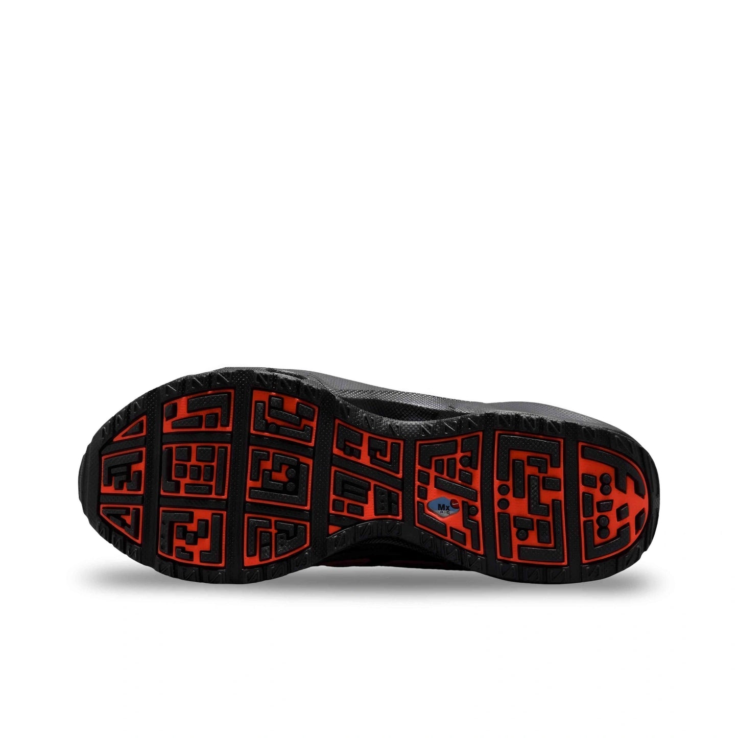 Air Max SNDR GORE-TEX in Hyper Crimson and Smoke Grey.