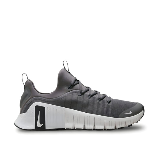 Nike Free Metcon 6 "grey/ white" shoes.