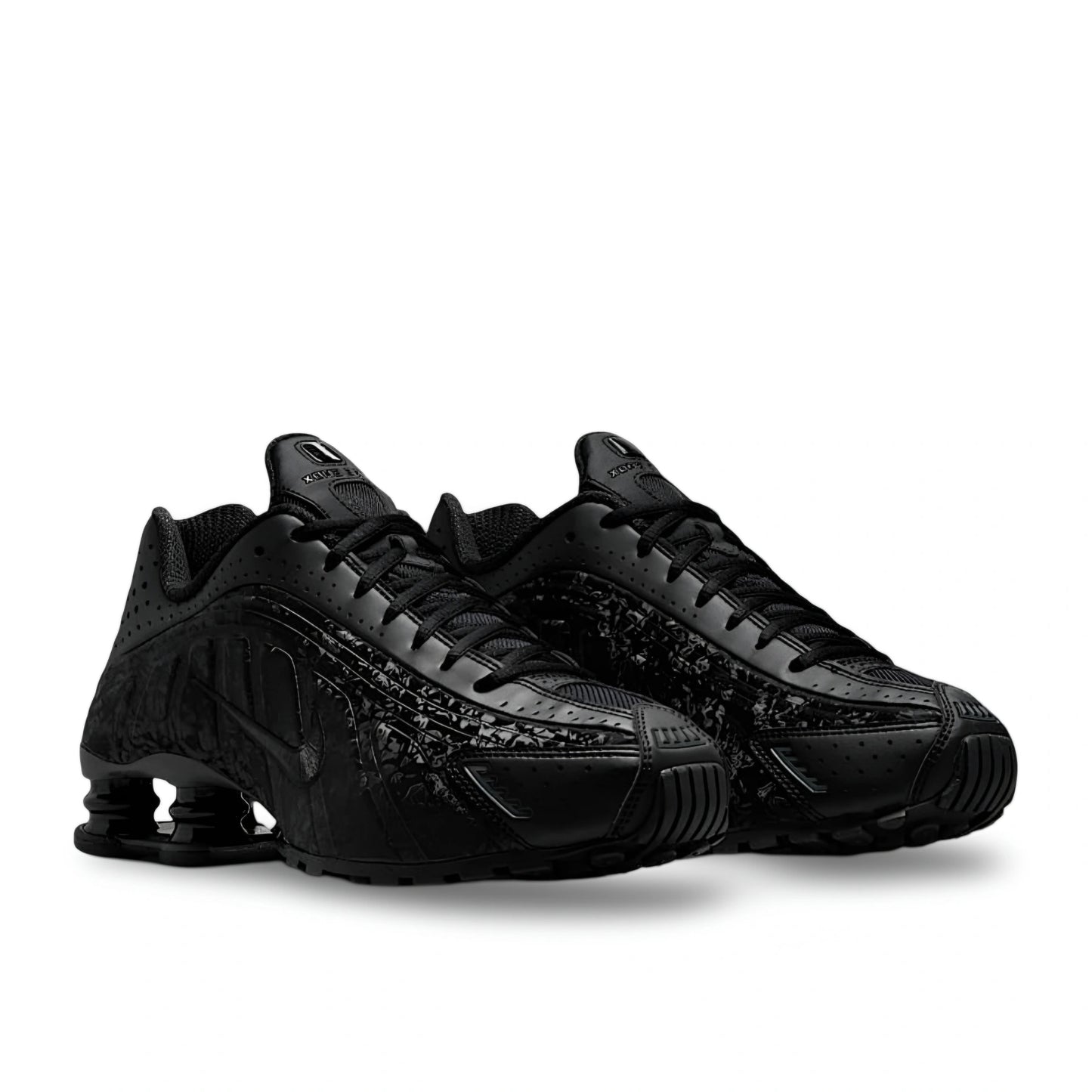 Nike Shox R4 “Black Smoke”