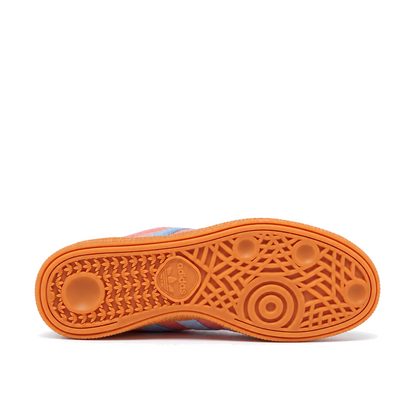 Outsole view of the adidas Handball Spezial showing gum rubber tread, circular forefoot pattern and trefoil details