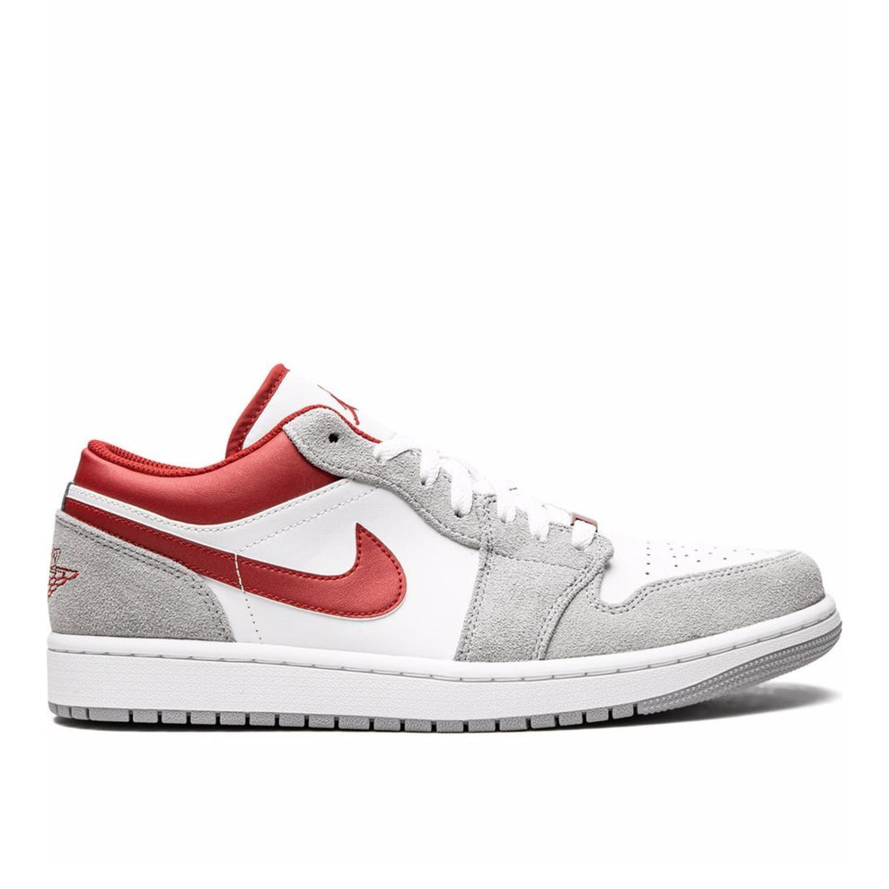 Air Jordan 1 Low SE 'Light Smoke Grey Gym Red' – Level Shoes