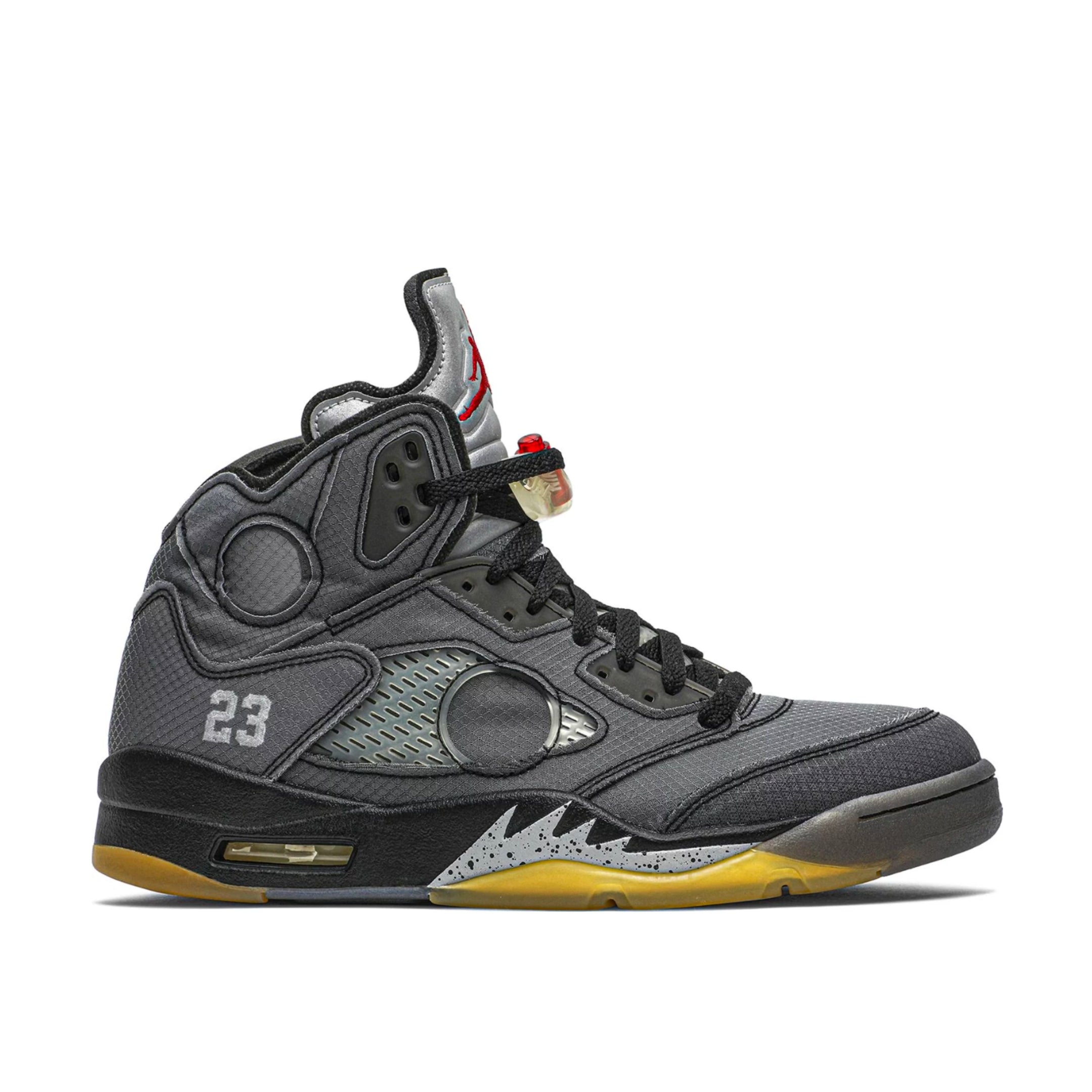 JORDAN – Page 4 – Level Shoes